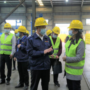 熱烈歡迎南寧市市場監(jiān)督管理局領導一行蒞臨縱覽集團參觀指導 ... ...