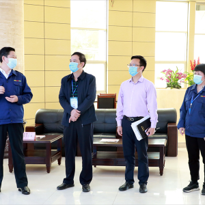 拿出“硬擔(dān)當(dāng)”，增強(qiáng)“軟實(shí)力” ——南寧市經(jīng)開區(qū)紀(jì)檢監(jiān)察組組長、黨工委委員趙大標(biāo) ...