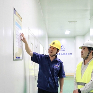 南寧市總工會黨組書記、常務副主席倫建帶隊到縱覽集團開展班組建設調研工作 ...